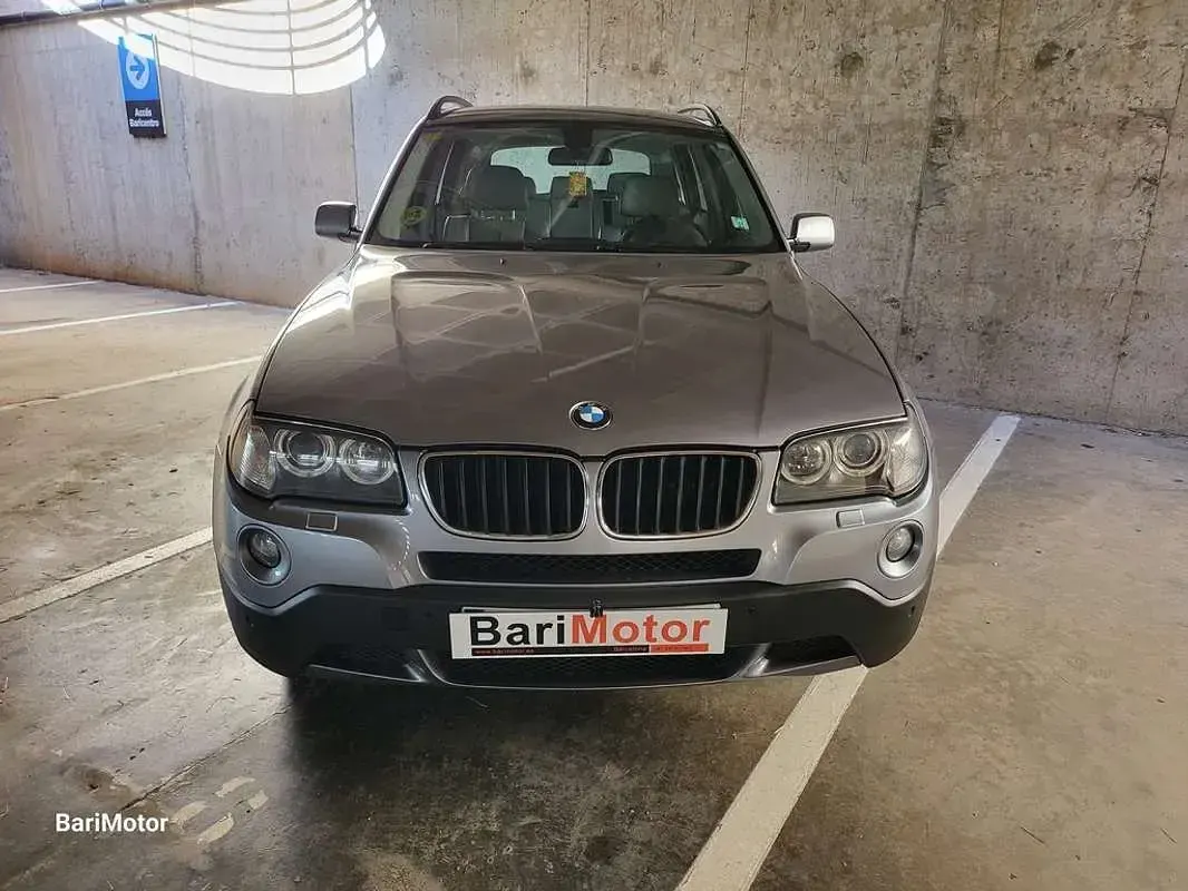 Usado BMW X3 Comfort Edition 177 CV (130 kW) 2008 Gris SUV