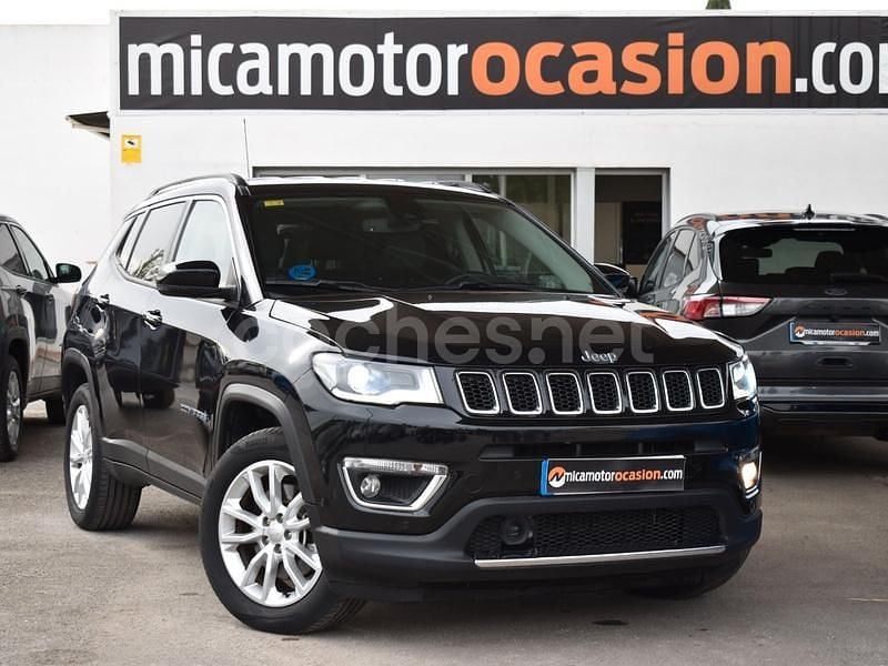 Usado Jeep Compass Limited 190 CV (139 kW) 2020 Negro SUV