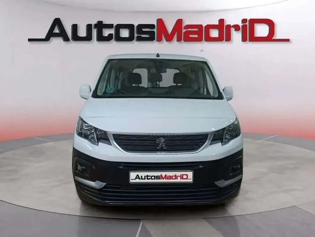 Usado Peugeot Rifter Active 101 CV (74 kW) 2021 Blanco Monovolumen