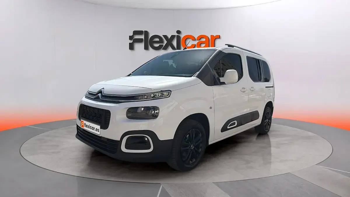 Usado Citroën Berlingo Feel 102 CV (75 kW) 2021 Blanco Monovolumen