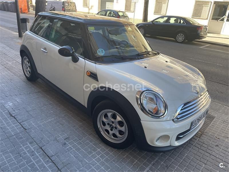 Usado Mini Cooper 122 CV (89 kW) 2012 Beige Utilitario