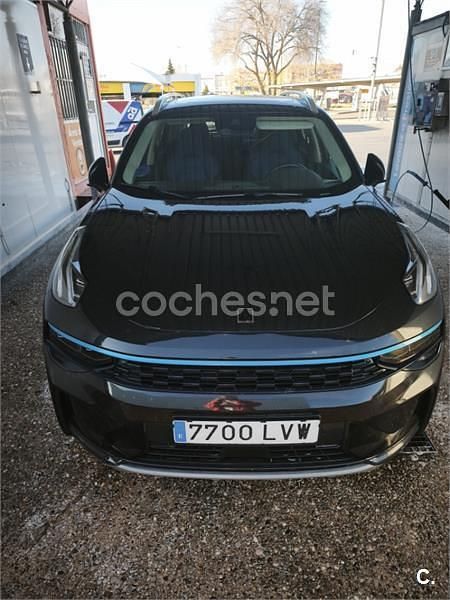 Negro Usado 2022 Lynk & Co 01 SUV | 23.000 € (Un poco caro) - Imagen 1/4