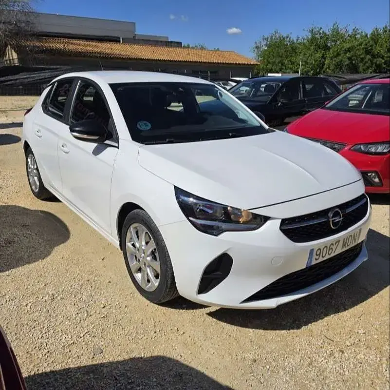 Usado Opel Corsa Edition 101 CV (74 kW) 2023 Blanco Utilitario