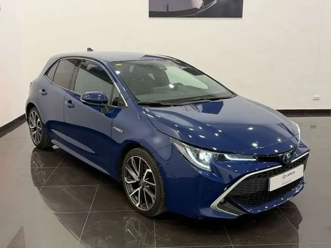 Begagnad Toyota Corolla Advance 179 HK (131 kW) 2020 Blå Halvkombi