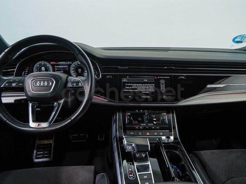 Usado Audi Q7 Ambiente 231 CV (169 kW) 2021 Gris / plata SUV