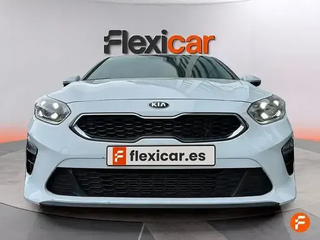 Occasion Kia Ceed 140 PK (102 kW) 2018 Wit Hatchback