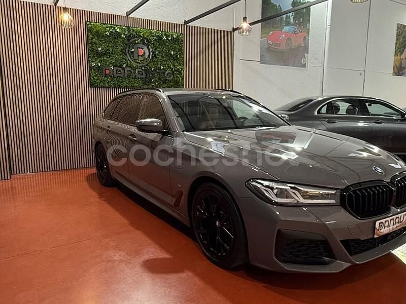 Usado BMW 520 Comfort Edition 190 CV (139 kW) 2021 Gris / plata Familiar