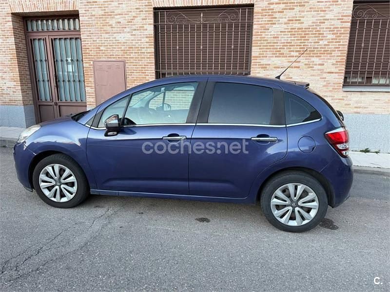 Usado Citroën C3 68 CV (50 kW) 2014 Azul Berlina