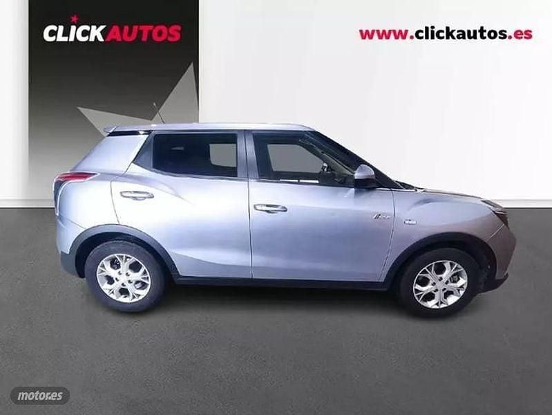 Usado Ssangyong (KGM) Tivoli 160 CV (117 kW) 2025 Gris SUV