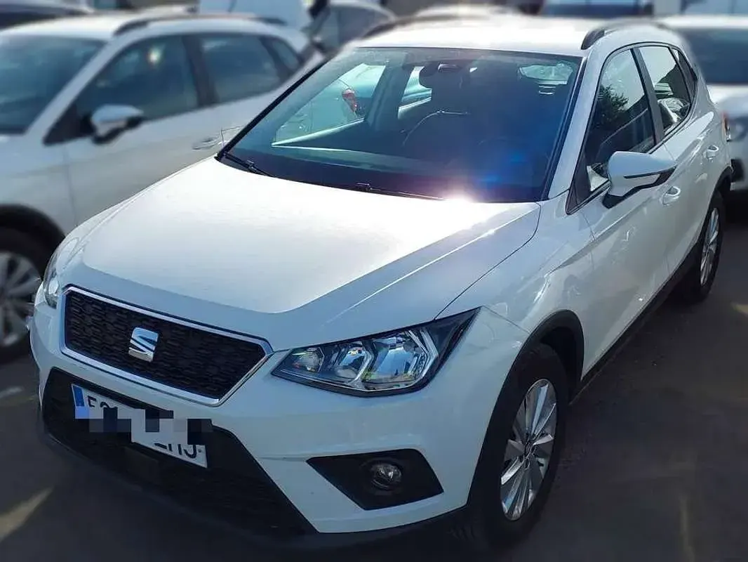 Usado Seat Arona Style 116 CV (85 kW) 2020 Blanco SUV
