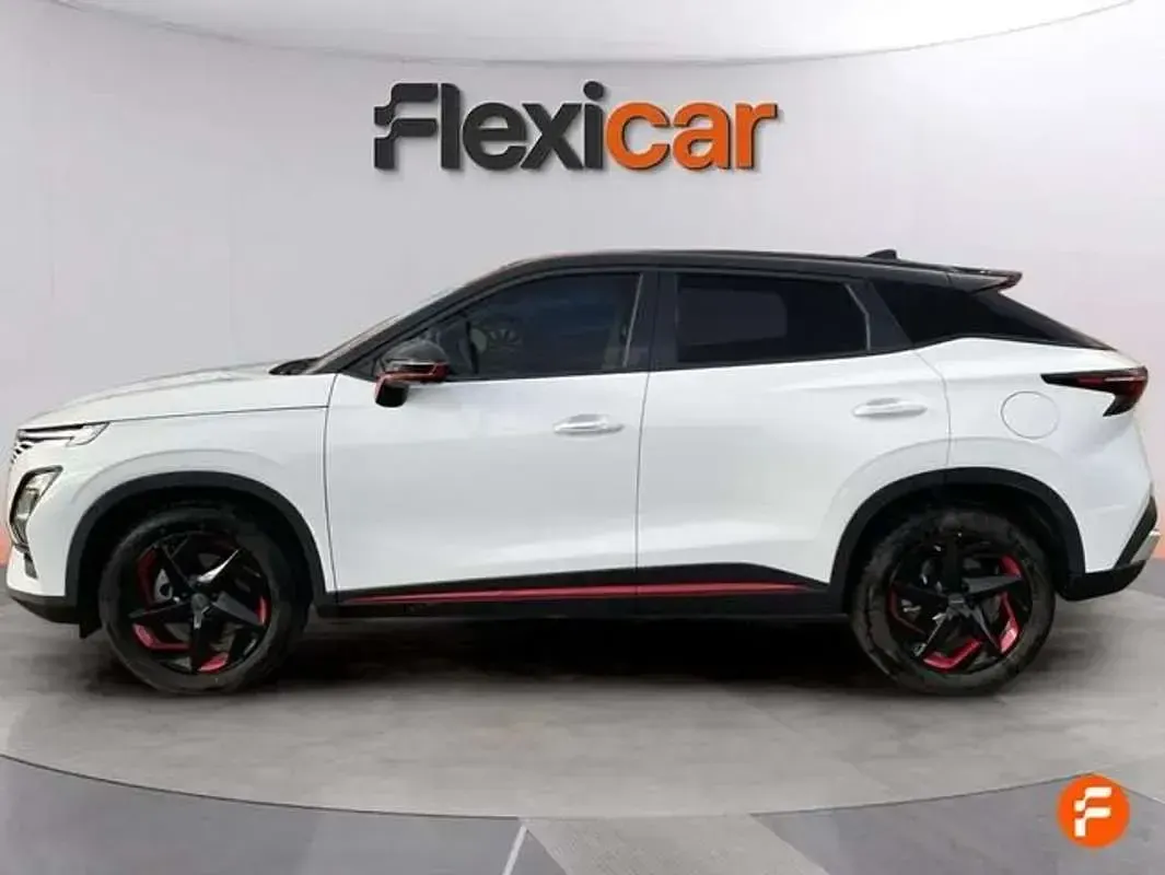 Usado Omoda 5 185 CV (136 kW) 2024 Blanco SUV