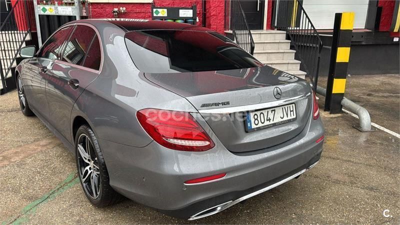 Azul Usado 2017 Mercedes E220 Berlina | 26.999 € (Precio justo) - Imagen 1/4