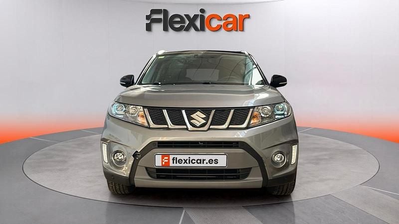 Usado Suzuki Vitara GLX 121 CV (88 kW) 2018 Gris SUV