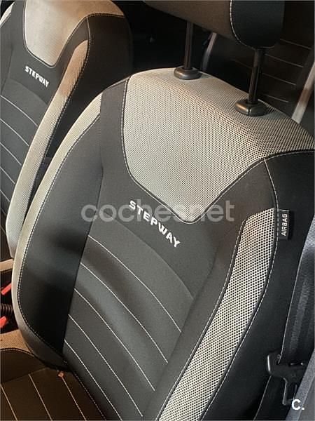 Usado Dacia Sandero Stepway 90 CV (66 kW) 2017 Negro Berlina
