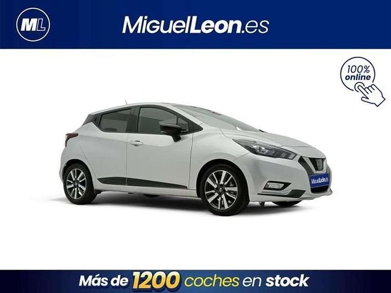 Usado Nissan Micra 92 CV (67 kW) 2021 Gris Utilitario