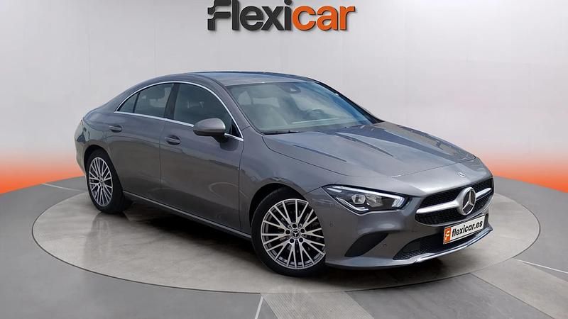 Usado Mercedes CLA200 150 HP (110 kW) 2022 Cinzento Coupé
