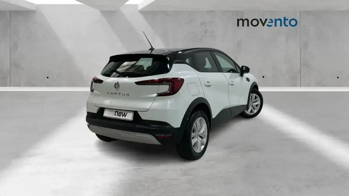Usado Renault Captur Equilibre 91 CV (66 kW) 2023 Blanco SUV