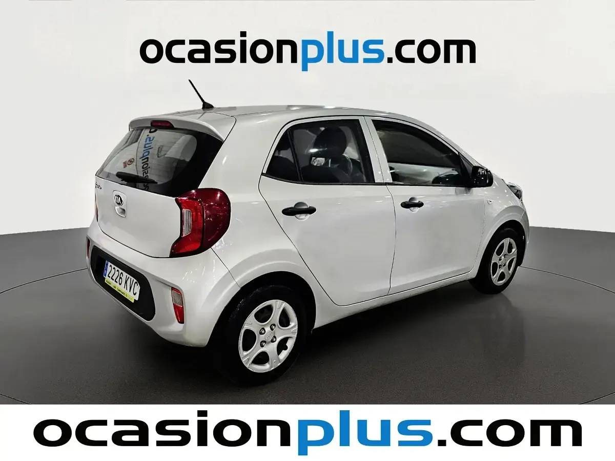 Usado Kia Picanto 67 CV (49 kW) 2019 Gris plata Utilitario
