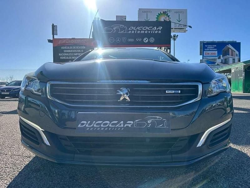 Usado Peugeot 508 SW Active 120 CV (88 kW) 2016 Azul Familiar