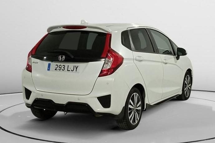 Usado Honda Jazz Elegance 102 CV (75 kW) 2015 Utilitario