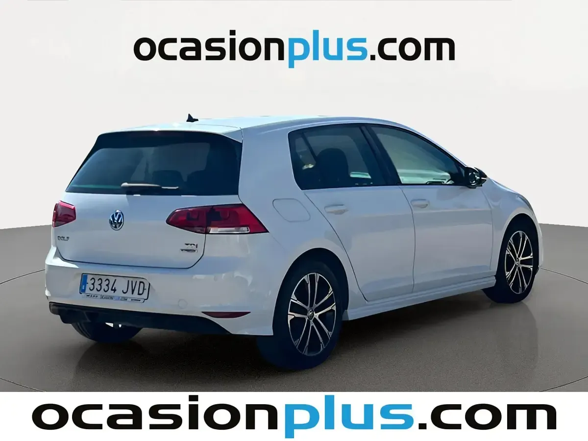 Usado VW Golf VII Sportline 110 CV (80 kW) 2016 Blanco Utilitario