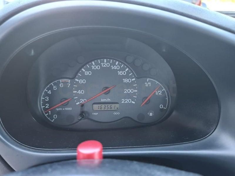 Usado Ford StreetKa 95 CV (69 kW) 2003 Azul Descapotable