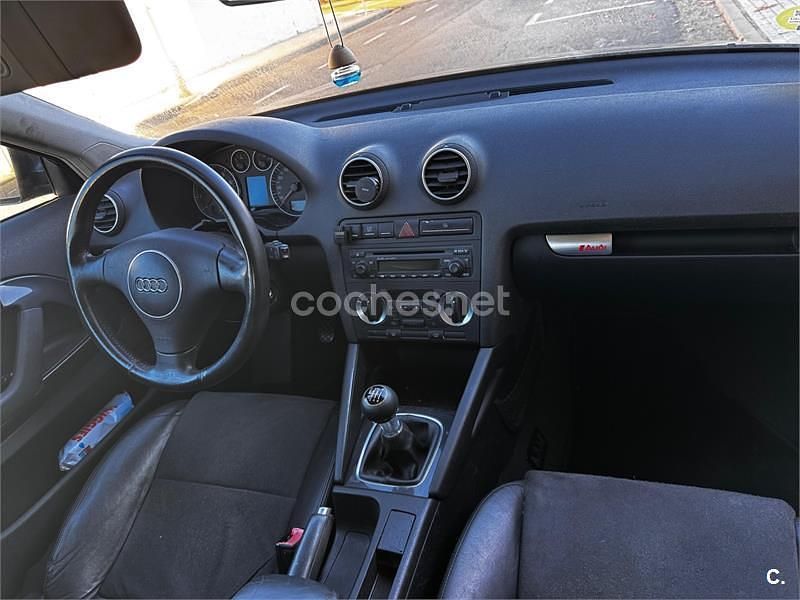 Usado Audi A3 Ambition 150 CV (110 kW) 2003 Negro Berlina
