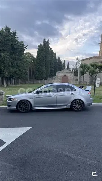 Usado Mitsubishi Lancer Invite 140 CV (102 kW) 2008 Gris / plata Berlina