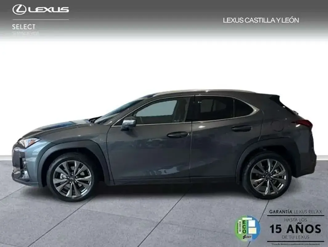 Usado Lexus UX Sport Line 199 CV (146 kW) 2025 Gris SUV