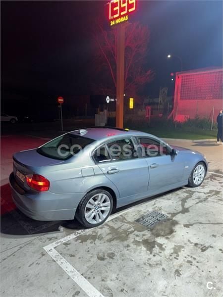 Azul Usado 2005 BMW 325 Berlina | 6600 € (Buen precio) - Imagen 1/4