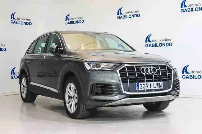 Usado Audi Q7 381 CV (280 kW) 2022 Gris SUV