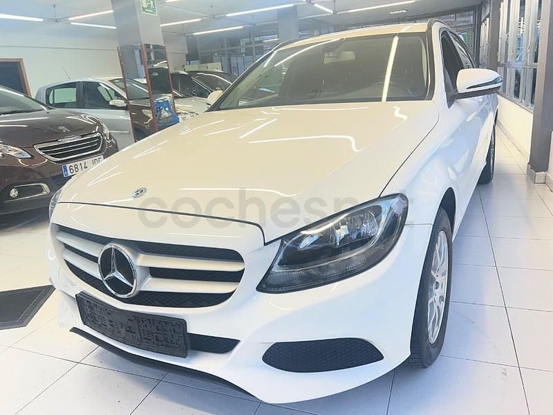 Usado Mercedes C220 170 CV (125 kW) 2016 Blanco Familiar