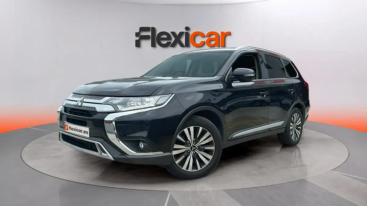 Usado Mitsubishi Outlander Motion 150 CV (110 kW) 2018 Gris SUV