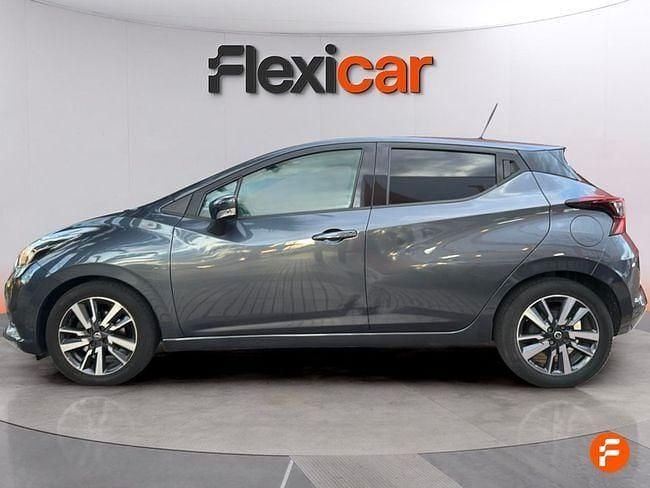Usado Nissan Micra Acenta 90 CV (66 kW) 2018 Gris Utilitario