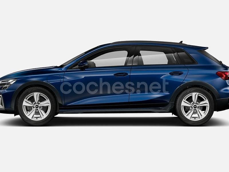 Nuevo Audi A3 Advanced 204 CV (150 kW) 2025 Azul Berlina