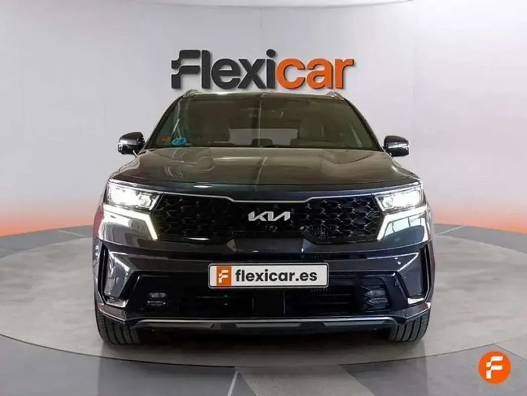 Usado Kia Sorento 232 CV (170 kW) 2021 Negro SUV