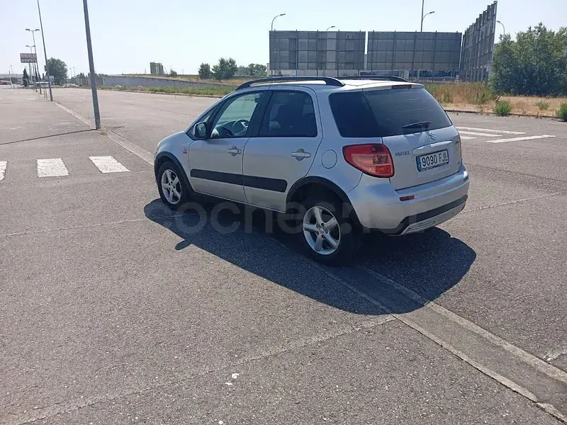 Usado Suzuki SX4 GL 120 CV (88 kW) 2007 Gris / plata SUV