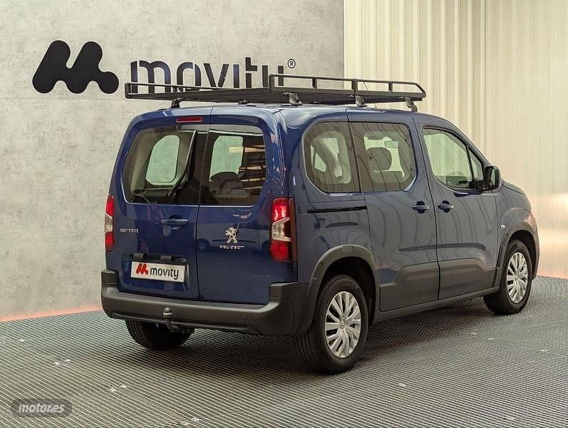Usado Peugeot Rifter Active 102 CV (75 kW) 2021 Azul Monovolumen