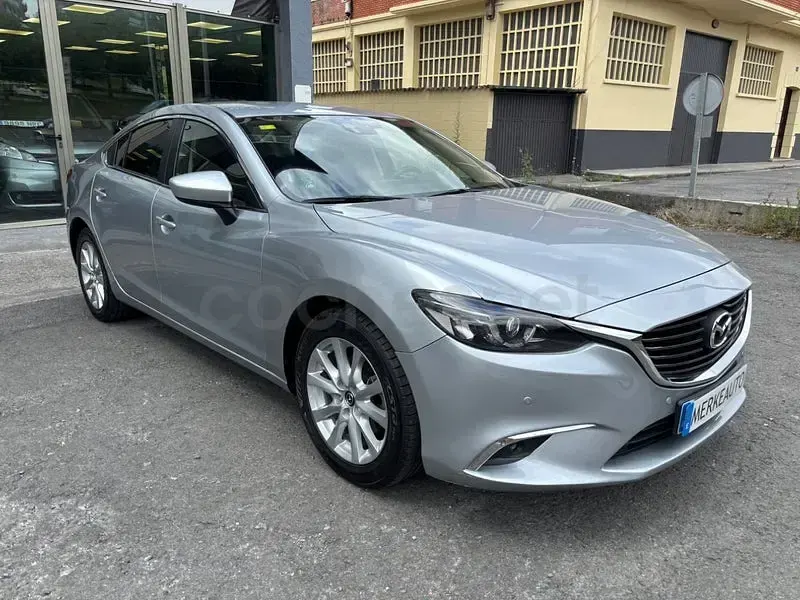 Usado Mazda 6 Style 150 CV (110 kW) 2016 Gris / plata Berlina