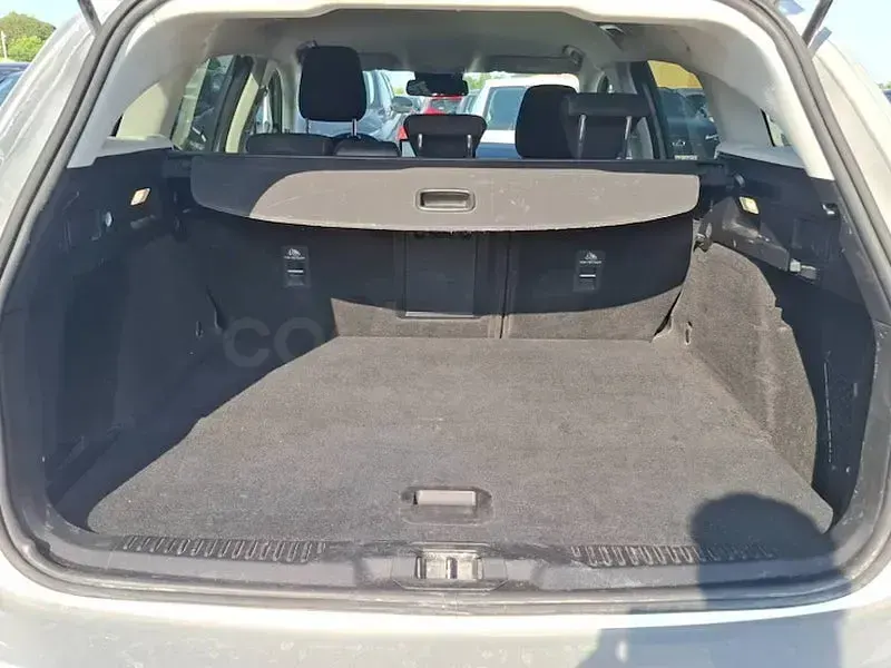 Usado Ford Focus Active X 125 CV (91 kW) 2024 Gris / plata Familiar