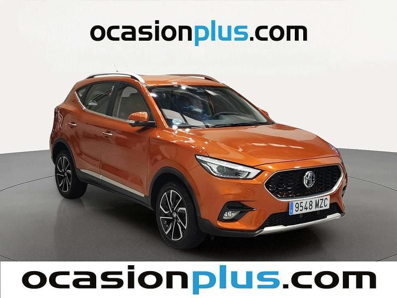 Usado MG ZS Luxury 106 CV (77 kW) 2025 Naranja SUV