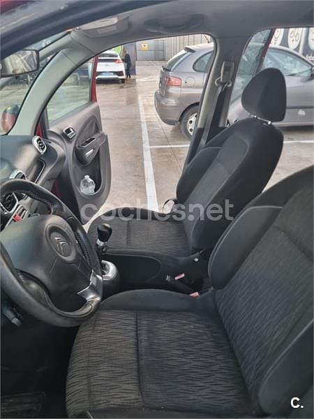 Rojo Usado 2010 Citroën C3 Picasso Seduction Monovolumen | 3950 € (Buen precio) - Imagen 1/4