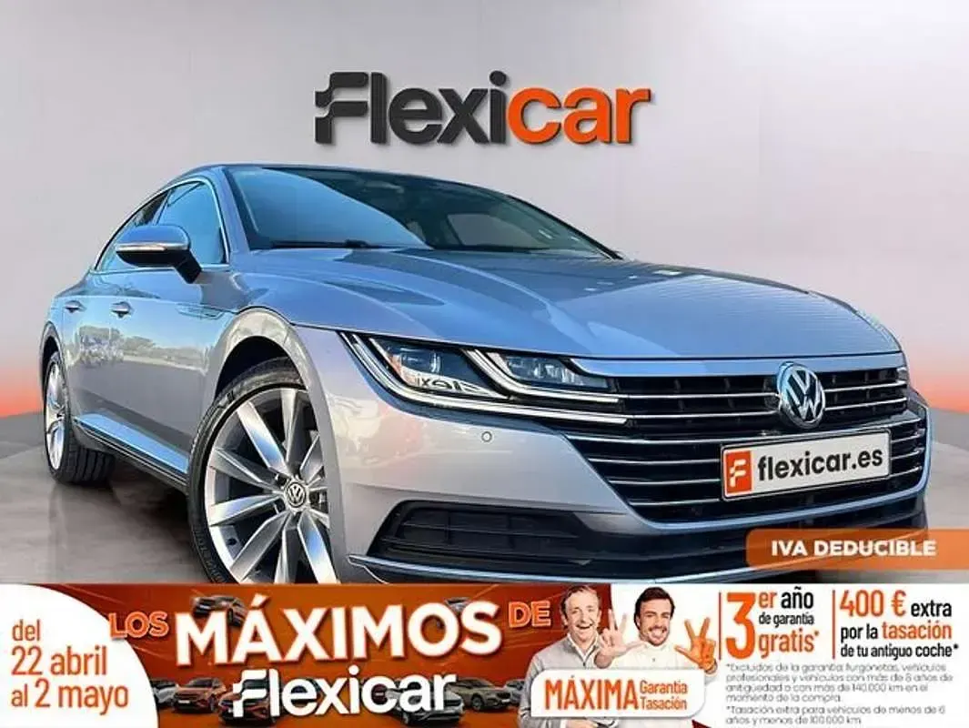 Usado VW Arteon Elegance 150 HP (110 kW) 2018 Cinzento Citadino