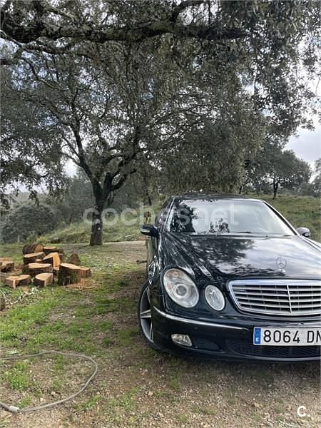 Negro Usado 2005 Mercedes E270 Elegance Familiar | 4950 € (Super precio) - Imagen 1/4