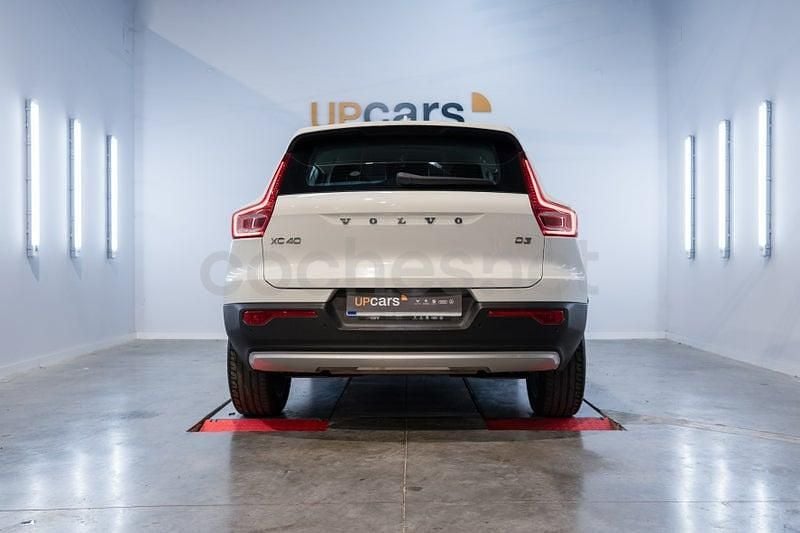 Usado Volvo XC40 Inscription 150 CV (110 kW) 2018 Blanco SUV