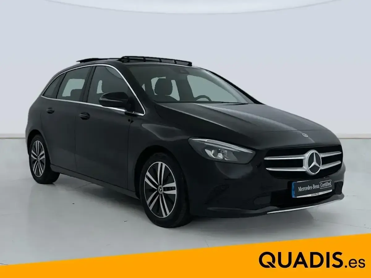 Usado Mercedes B200 150 CV (110 kW) 2021 Negro Monovolumen