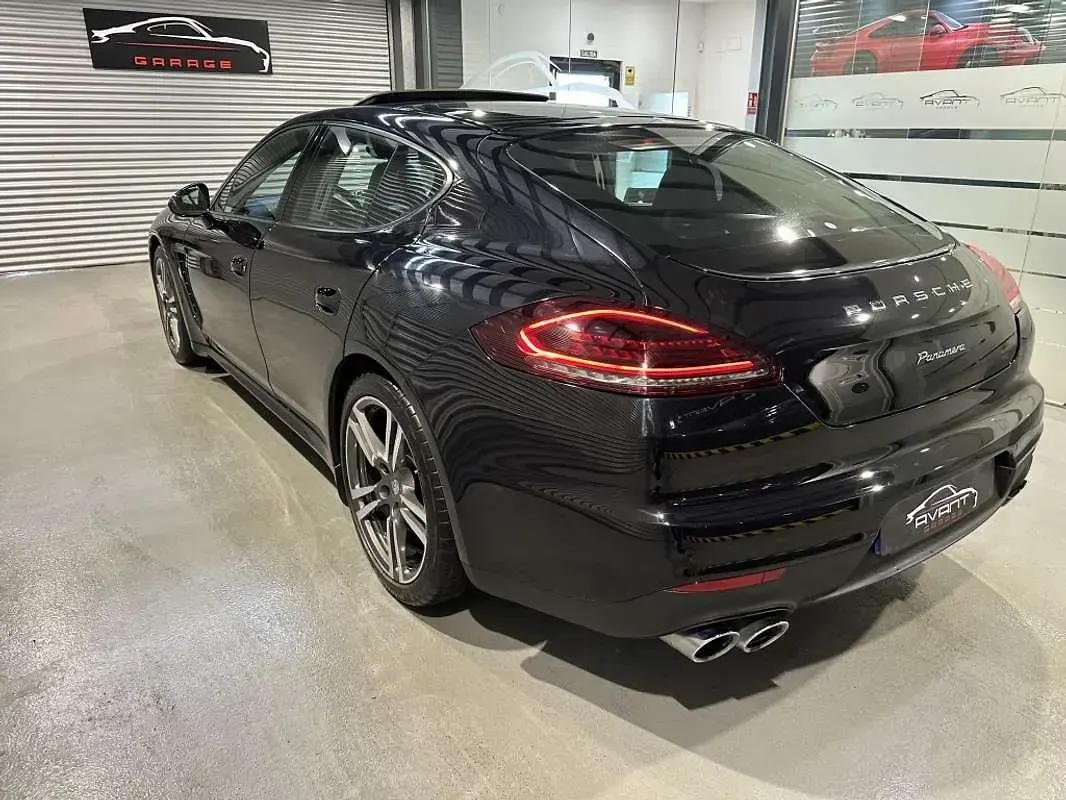 Usado Porsche Panamera Edition 300 CV (220 kW) 2015 Negro Utilitario