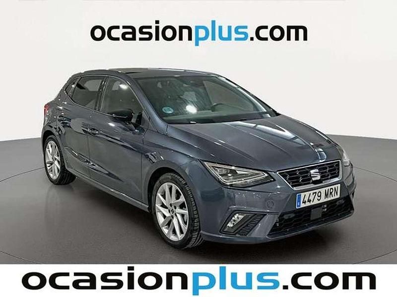 Usado Seat Ibiza FR 150 CV (110 kW) 2024 Gris Utilitario