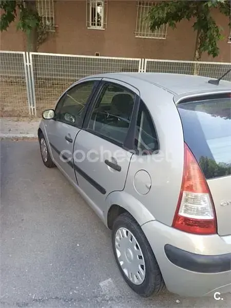 Usado Citroën C3 75 CV (55 kW) 2007 Gris / plata Berlina