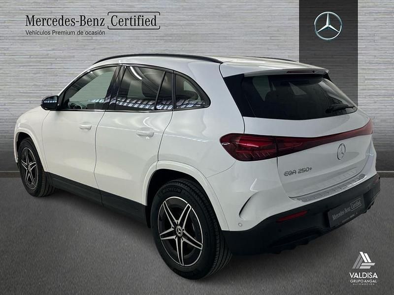 Usado Mercedes EQA250+ AMG 139 kW (190 CV) 2025 Blanco SUV